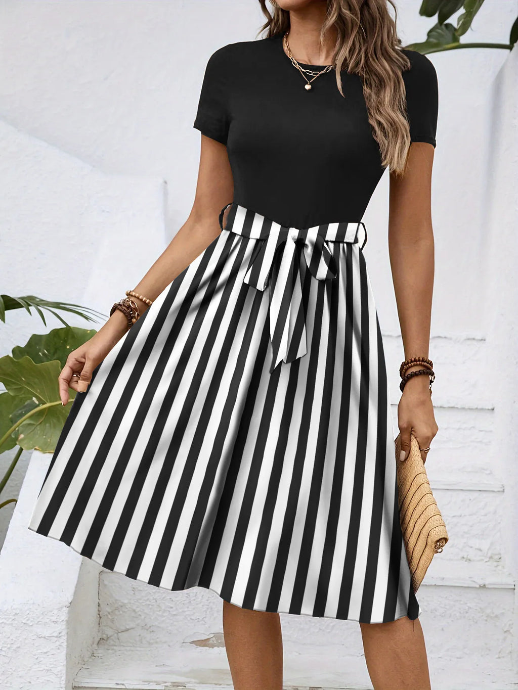 Striped Round Neck Short Sleeve Dress - Blushé Belle