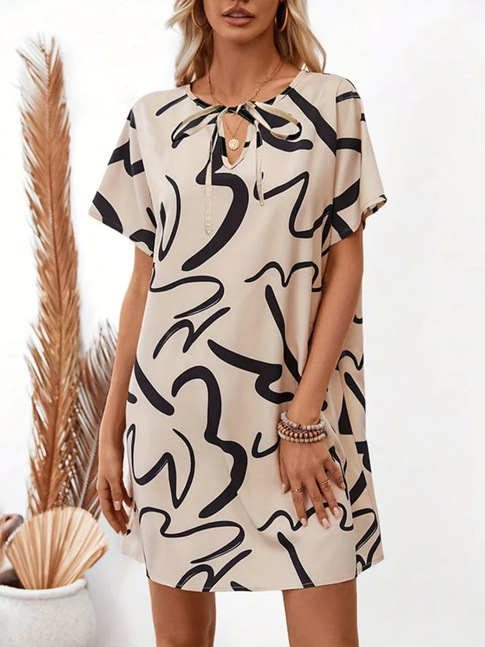 Printed Short Sleeve Mini Dress - Blushé Belle