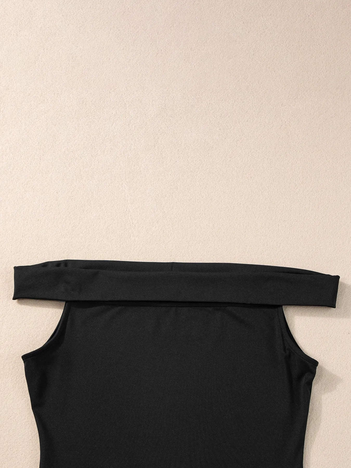 Folded Off Shoulder Slim Top - Blushé Belle