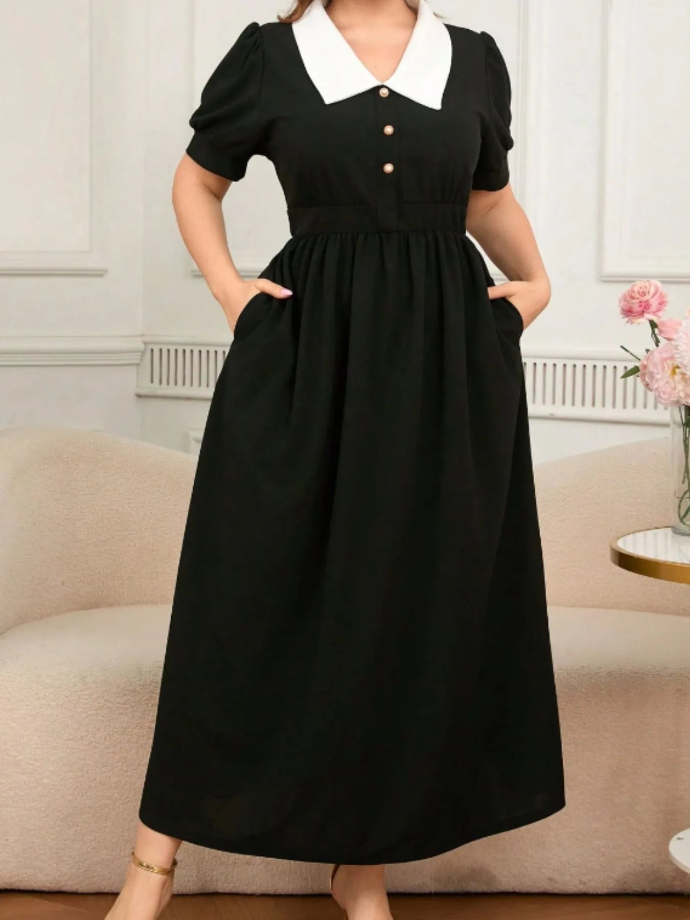Plus Size Contrast Collar Short Sleeve Dress - Blushé Belle