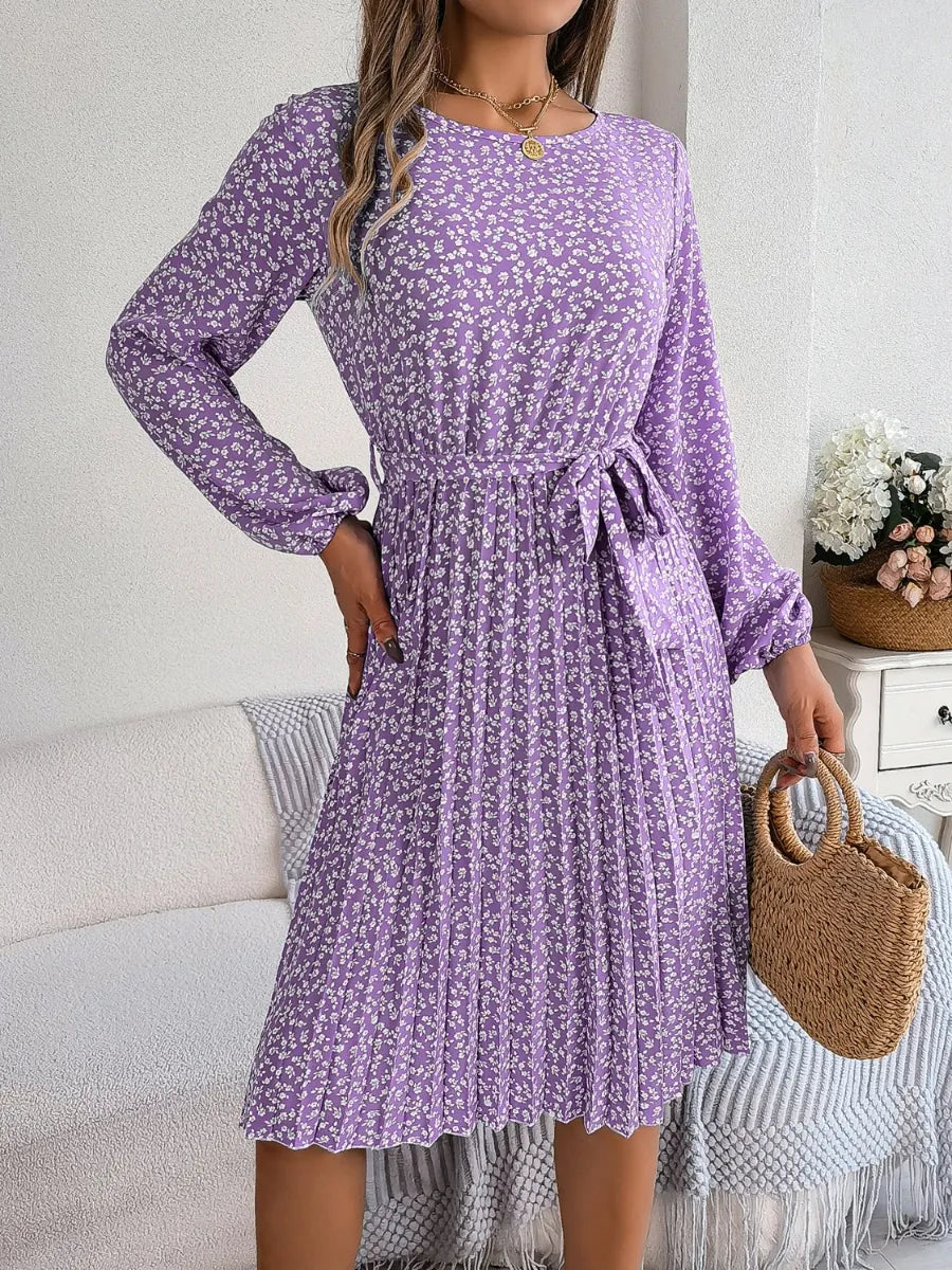 Ditsy Floral Tie Waist Pleated Dress - Blushé Belle
