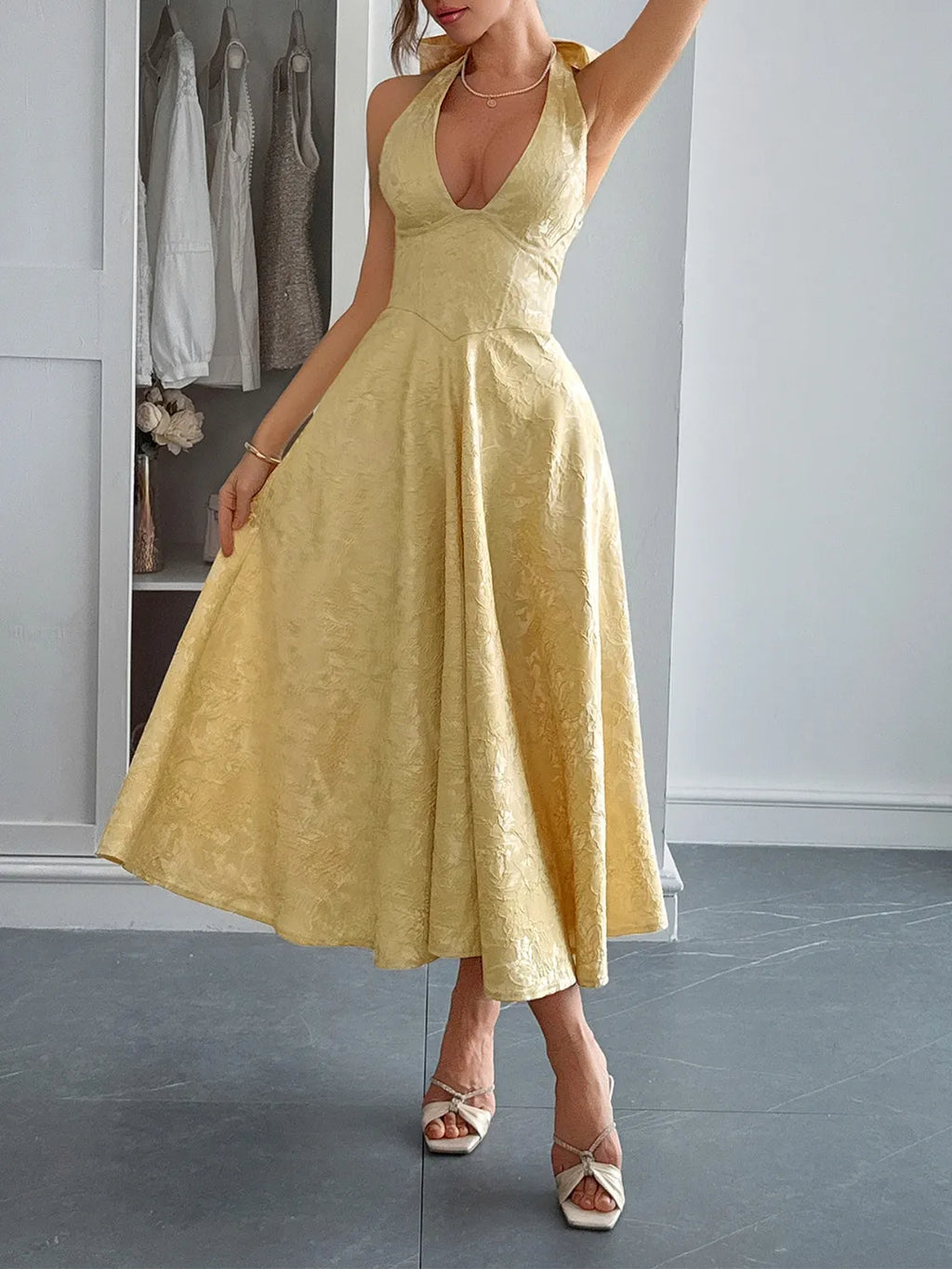 Halter Neck Midi Dress with Pockets - Blushé Belle