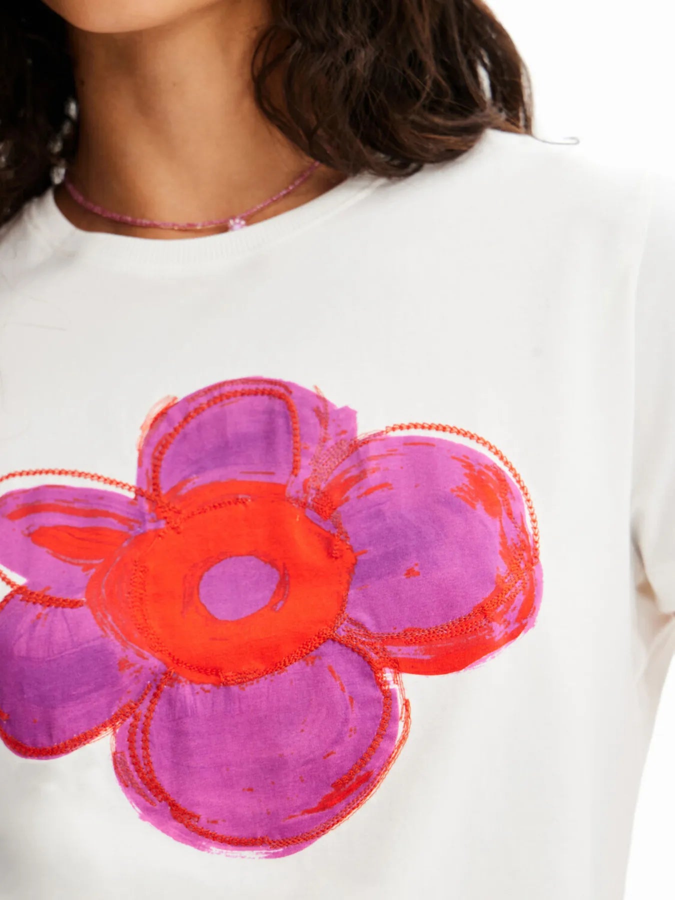 Flower Graphic Round Neck T-Shirt - Blushé Belle