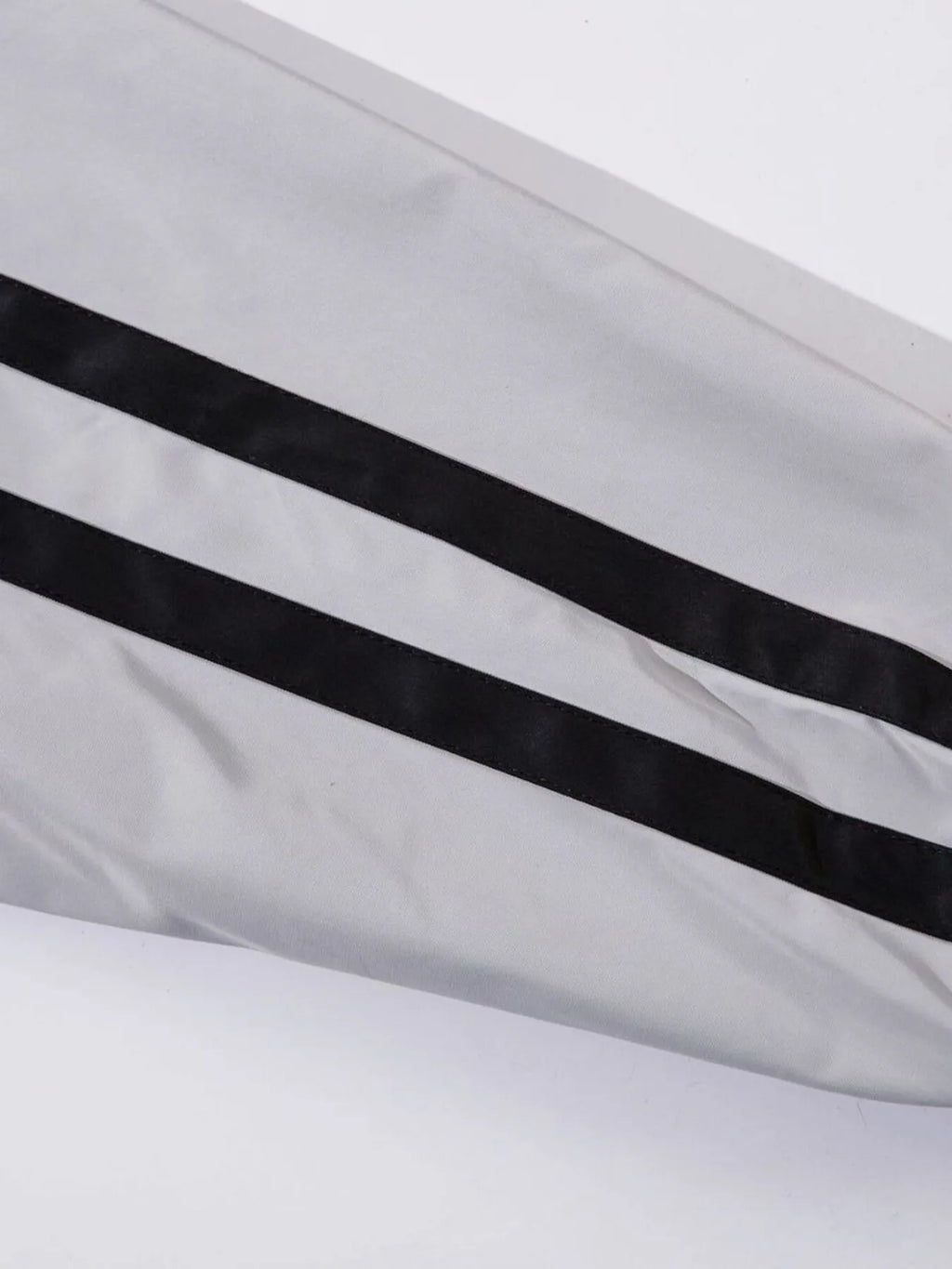 51ef469b8ff4454ea93b5cfff886dfa4-Max-Origin