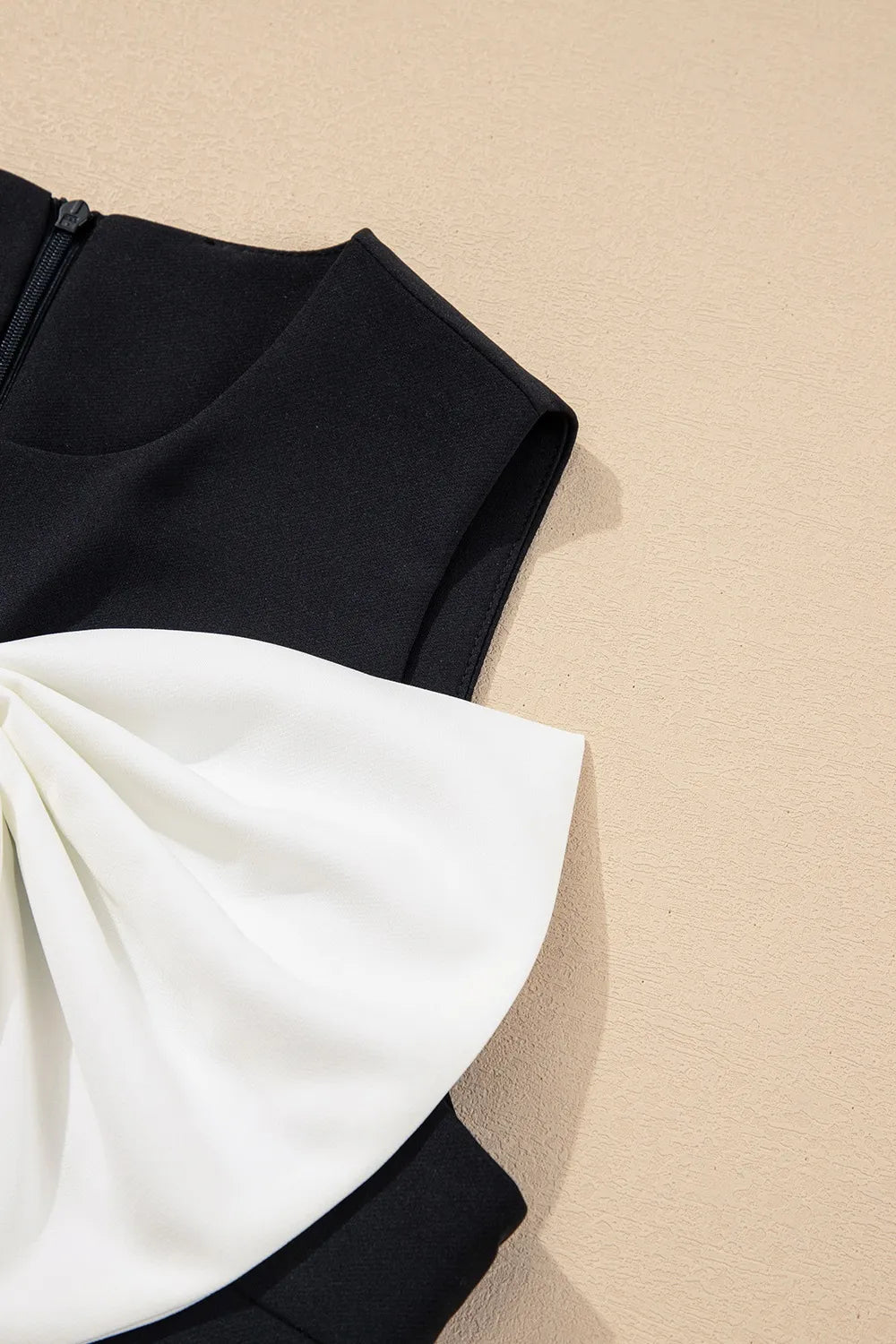 Bow Contrast Sleeveless Mini Dress - Blushé Belle
