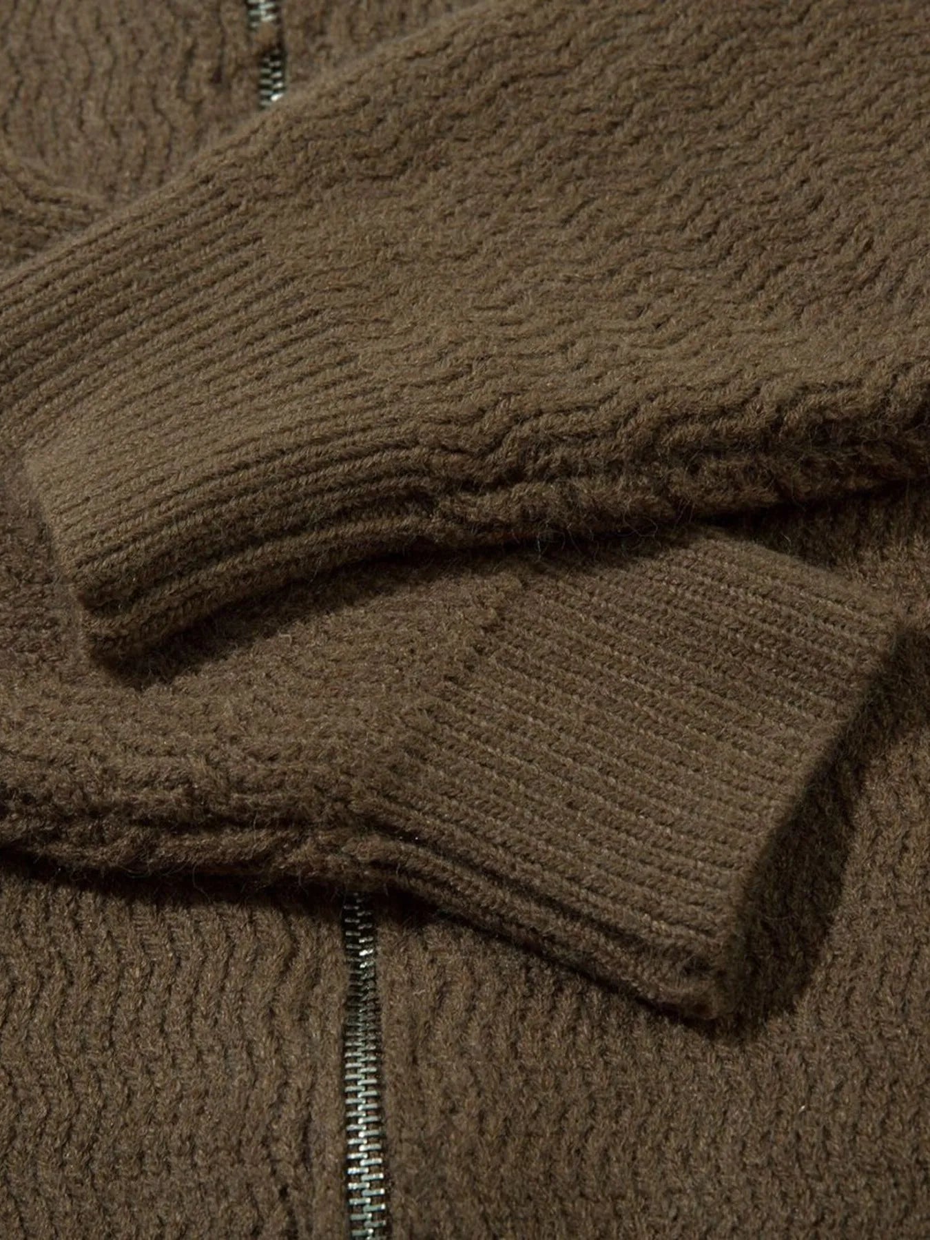 5d2e5f50c7bc4330a9a3a94533013bf6-Max-Origin