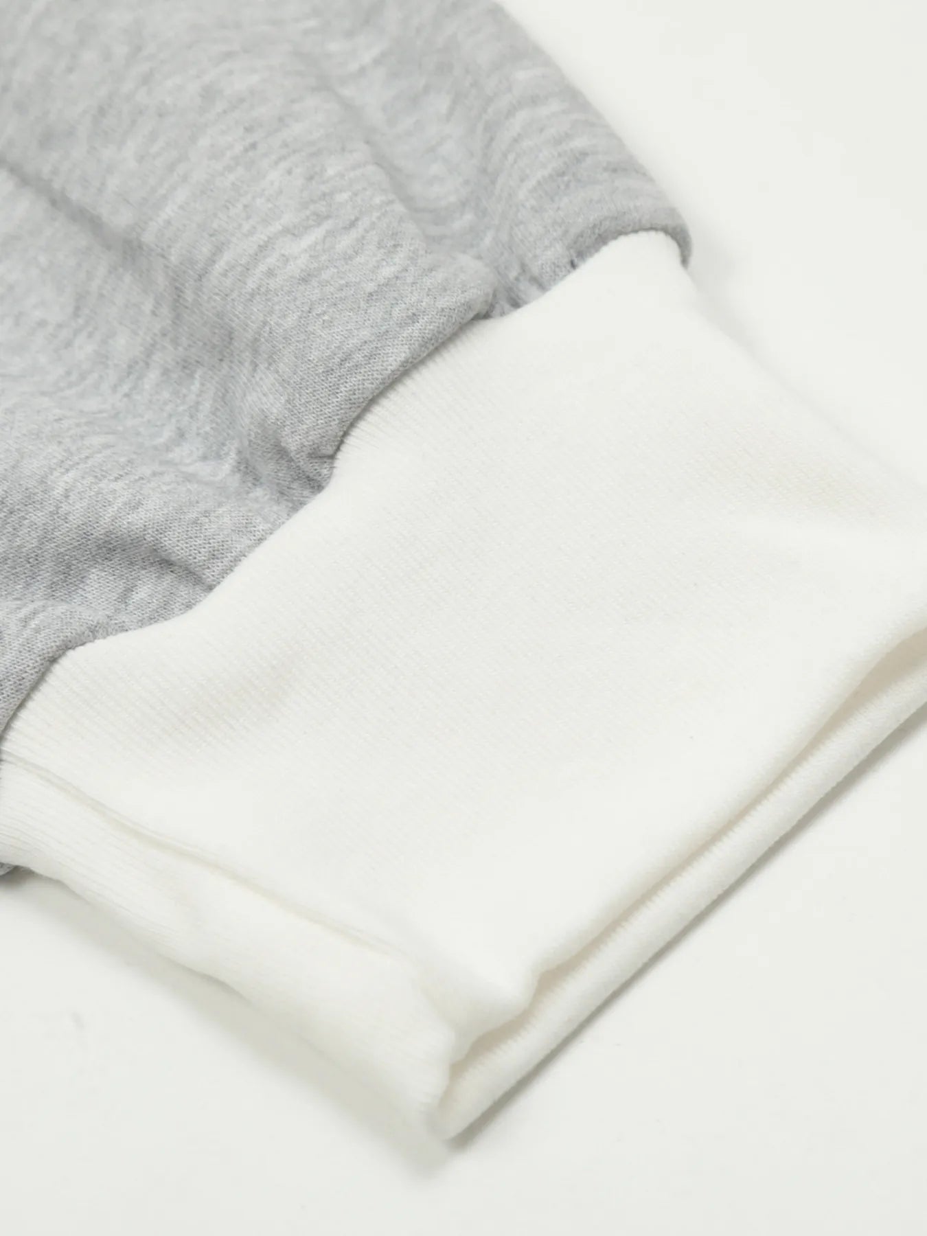 6a27806c286a46df820fc27faeeea939-Max-Origin