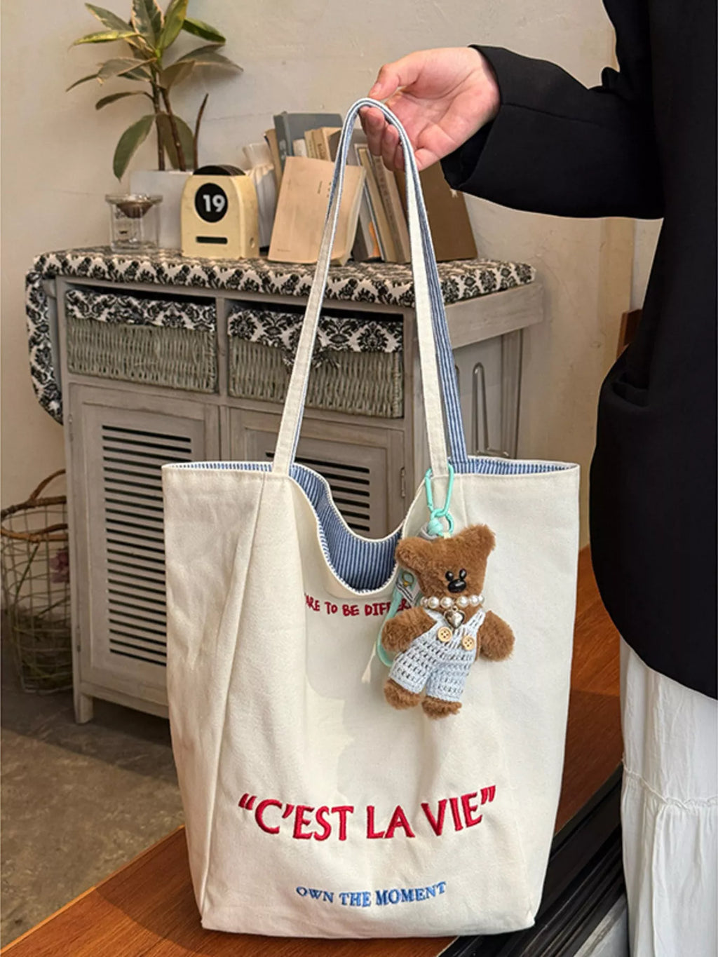 749f2a6425284f1fb36338a59a95c730-Max-Origin