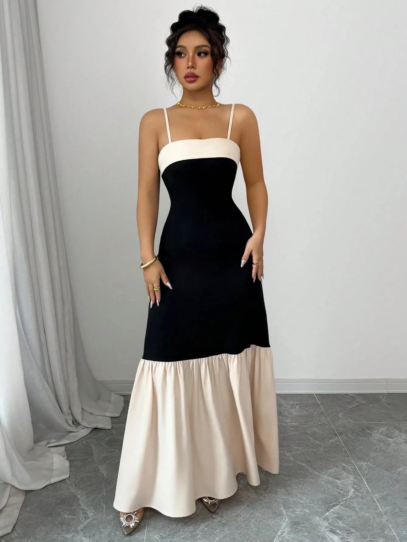 Two-Tone Spaghetti Strap Maxi Dress - Blushé Belle
