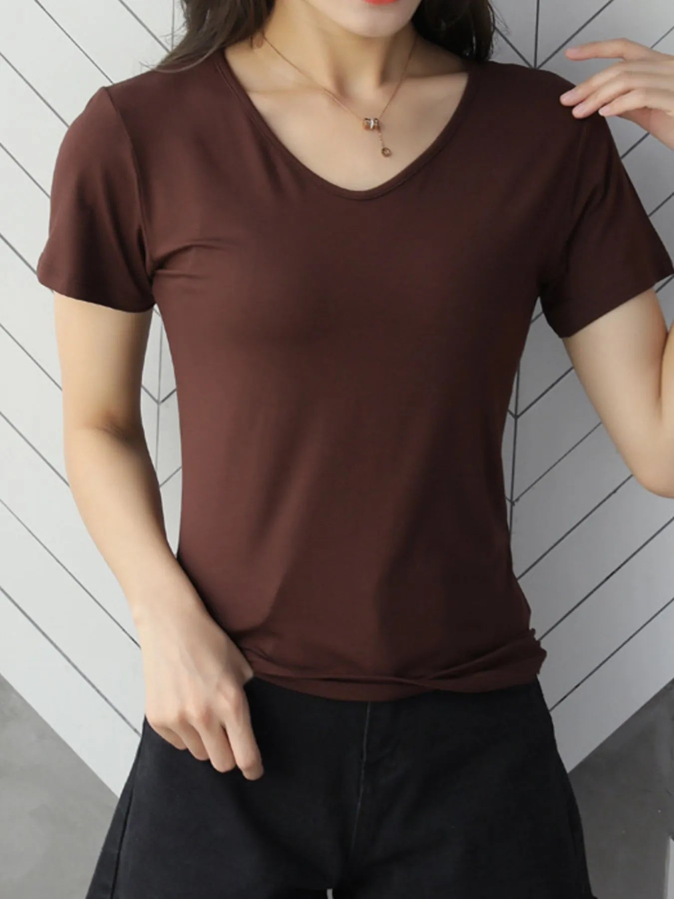 V-Neck Short Sleeve T-Shirt - Blushé Belle