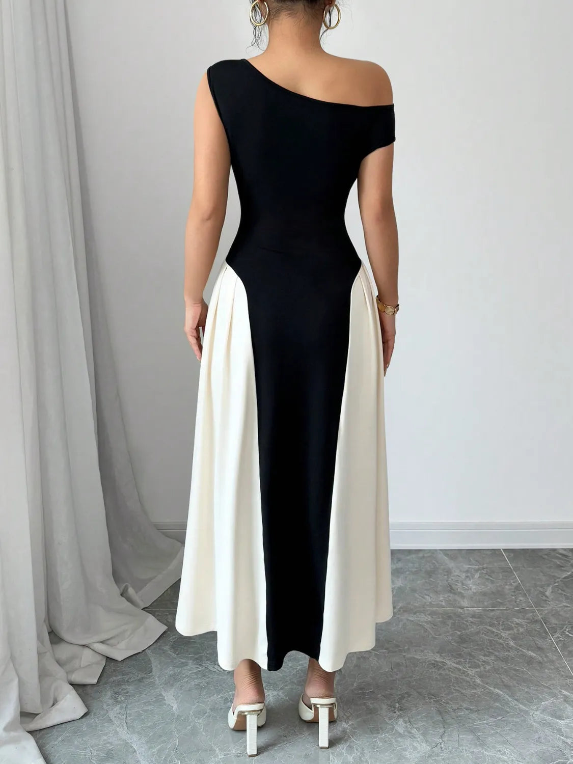 Contrast Single Shoulder Midi Dress - Blushé Belle