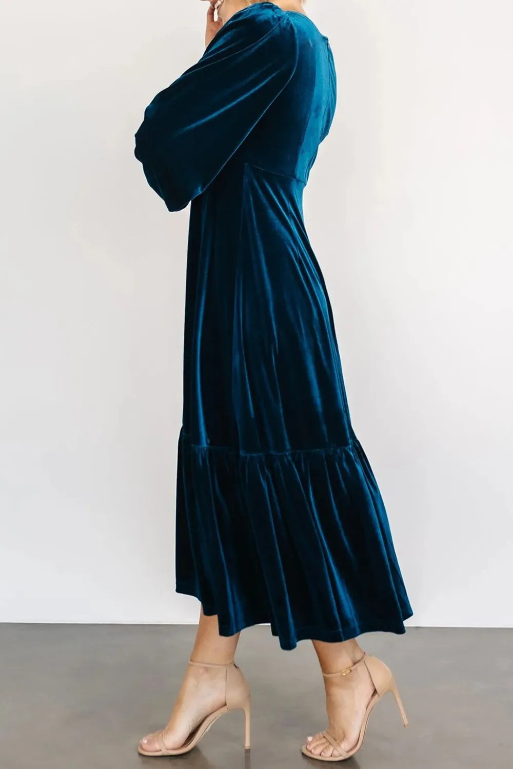 V-Neck Long Sleeve Midi Velvet Dress - Blushé Belle