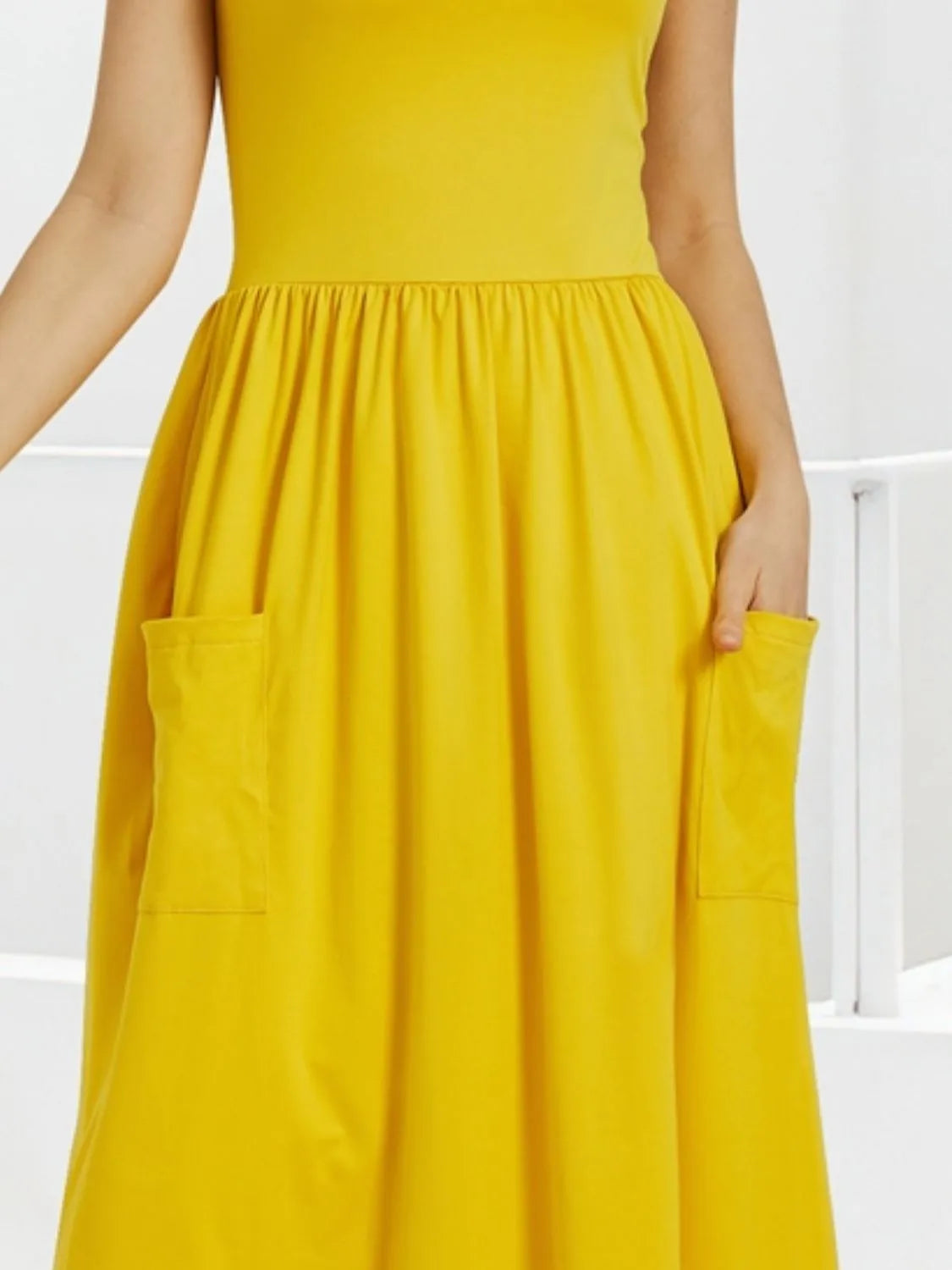 Scoop Neck Midi Dress with Pockets - Blushé Belle
