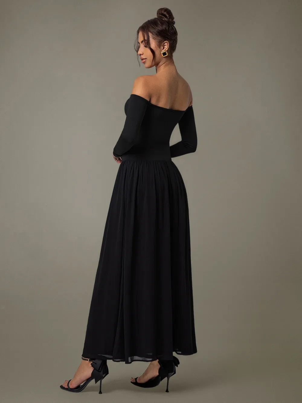 Off Shoulder Long Sleeve Maxi Dress - Blushé Belle