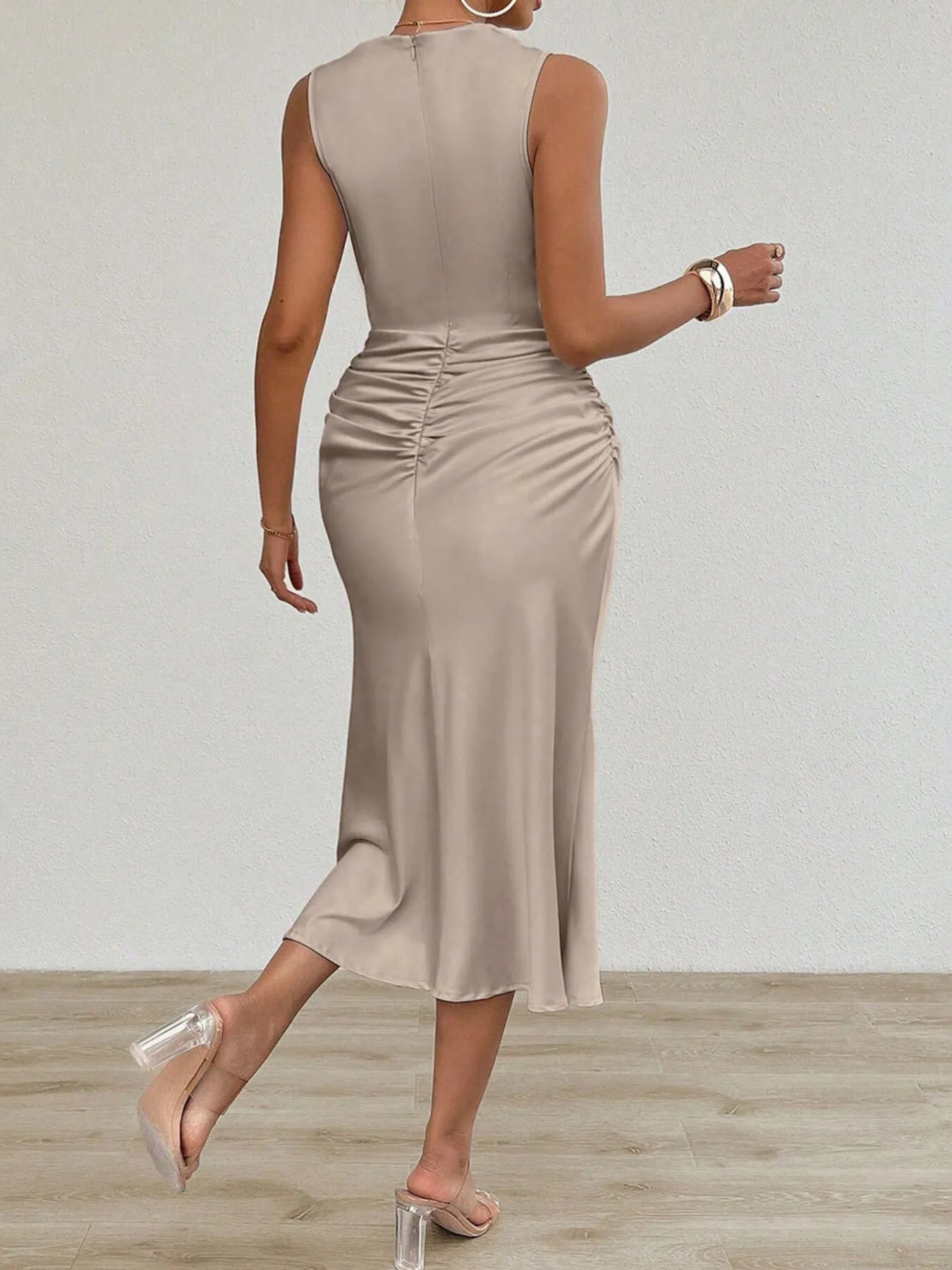 Ruched Round Neck Sleeveless Midi Dress - Blushé Belle