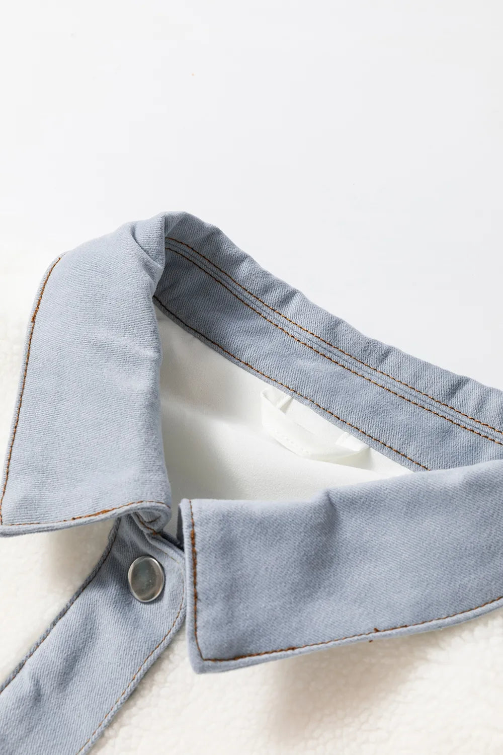 e606818f-0f6f-4c3b-8f19-07f6a36a2d92-Max