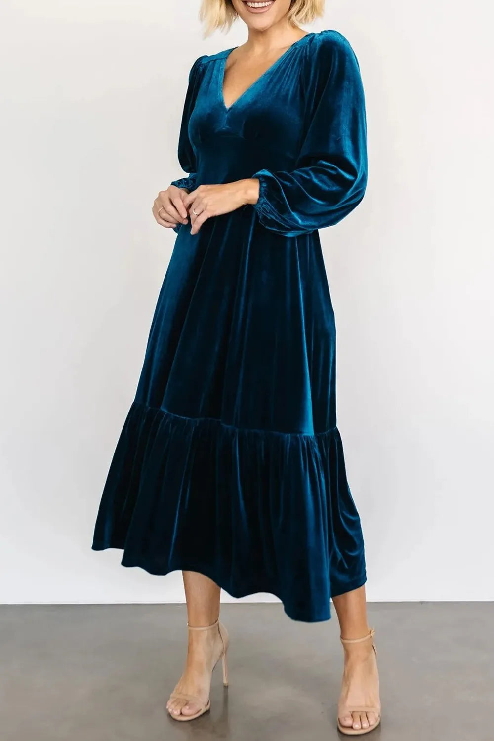 V-Neck Long Sleeve Midi Velvet Dress - Blushé Belle