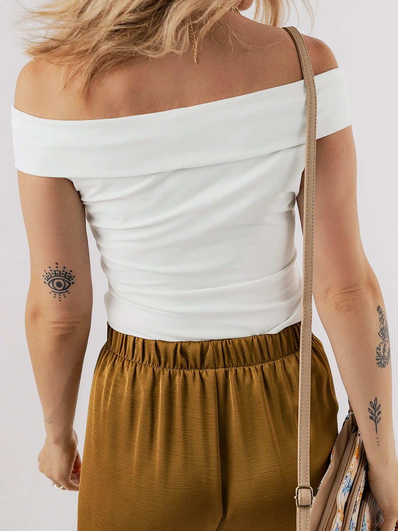 Folded Off Shoulder Slim Top - Blushé Belle