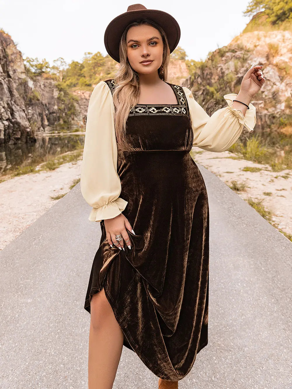 f120668447974b858f0992e261f15003-Max