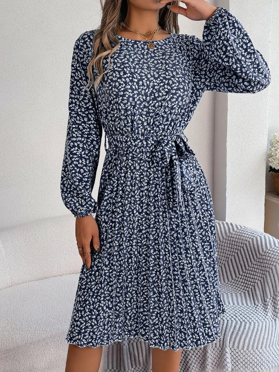 Ditsy Floral Tie Waist Pleated Dress - Blushé Belle
