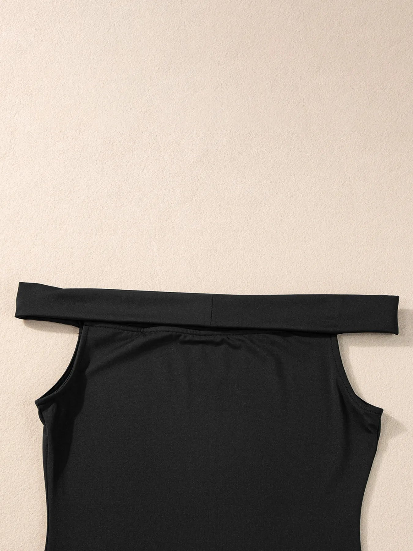 Folded Off Shoulder Slim Top - Blushé Belle